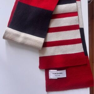 Thom Browne tricolor cashmere scarf  in excellent condition